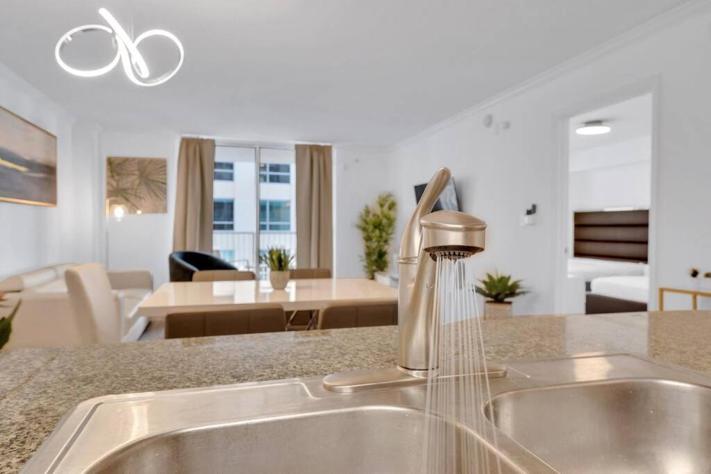 Impressive Unit In The Heart Of Brickell W Parking Appartement Miami
